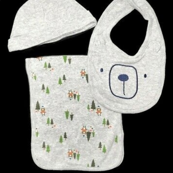 Baby Christmas Bib Cap and Burp Cloth 3 Piece Set Little Wonders - Picture 5 of 5